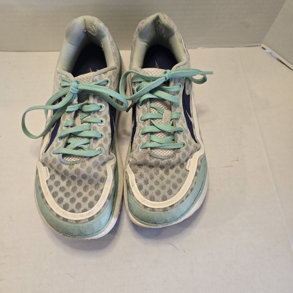 Women‎ running shoes